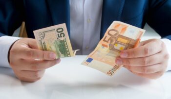 pagamenti-all’estero-in-euro-o-in-valuta-locale?-cosa-conviene-di-piu